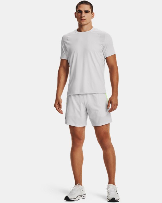 Herren UA Qualifier Speedpocket Shorts ohne Innenslip mit Logo (18 cm), Gray, pdpMainDesktop image number 2